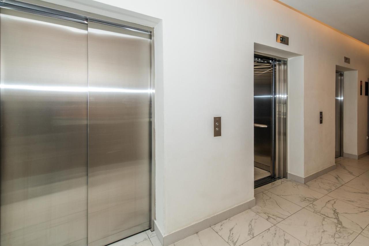 Modern Apartment In Belgrade Waterfront Bagian luar foto