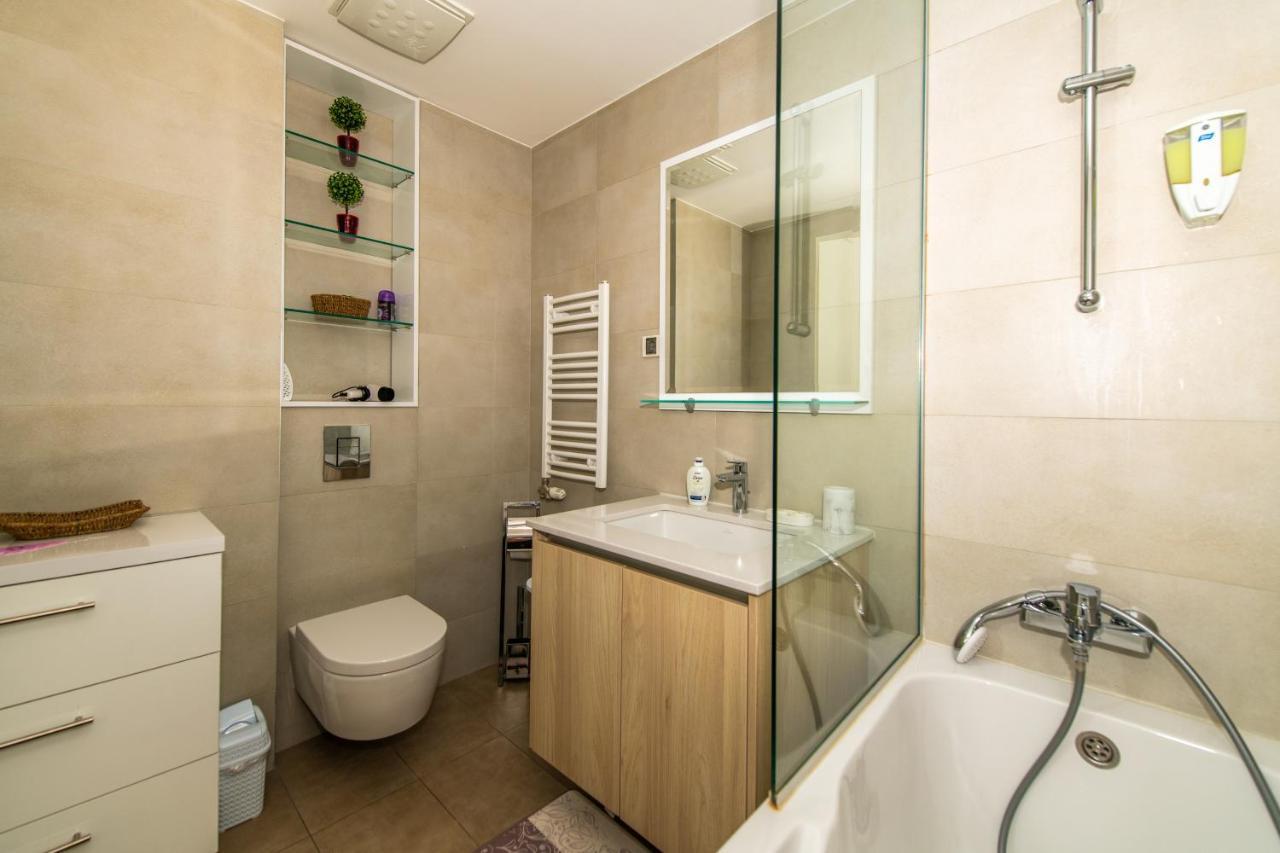 Modern Apartment In Belgrade Waterfront Bagian luar foto